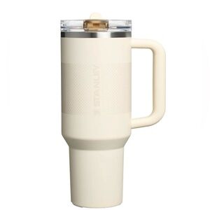 Stanley Quencher Protour Flipstraw Tumbler. 40oz, Cream Fade